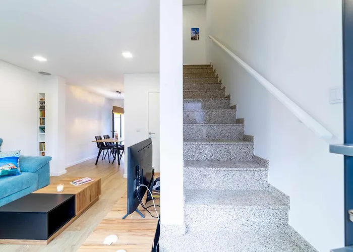 My Is Your - Viana House *