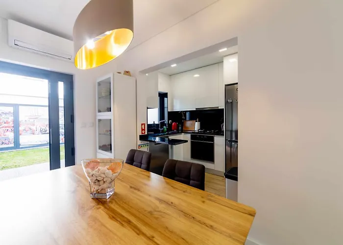 My Is Your Viana House بيت للعطل *